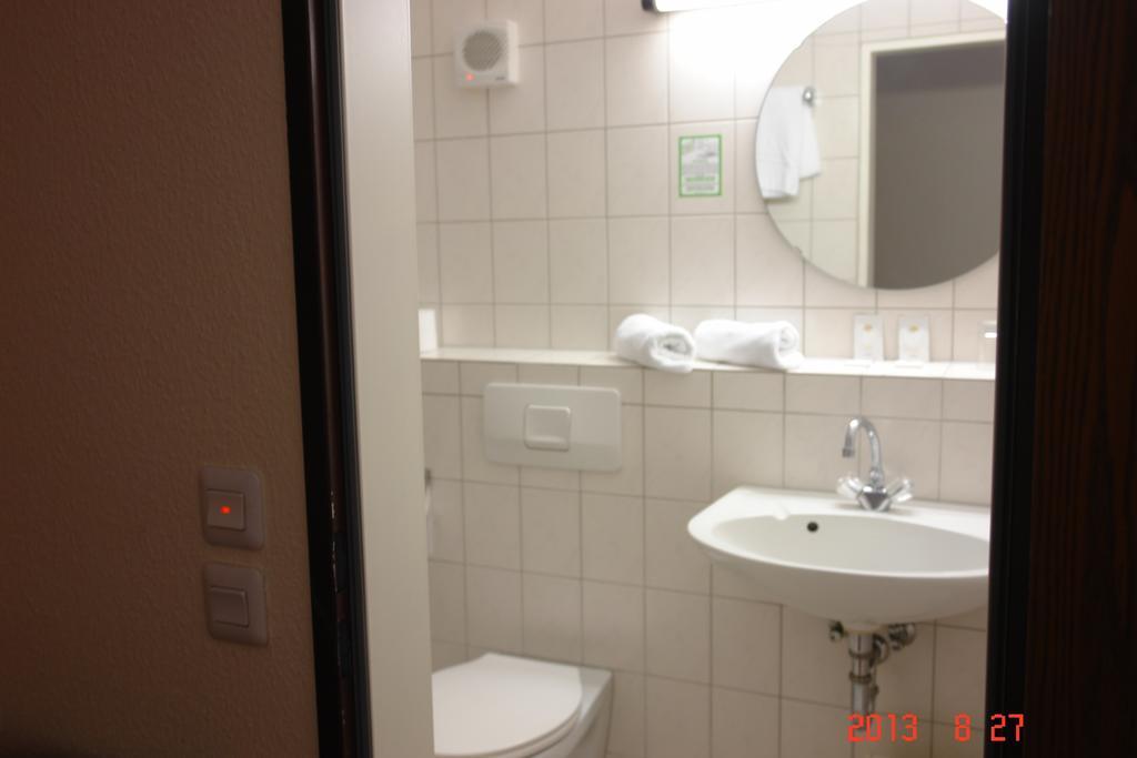 Birkeneck Hotel Heusenstamm Room photo